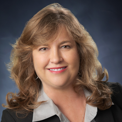 Real Estate Agent Debbie Pace